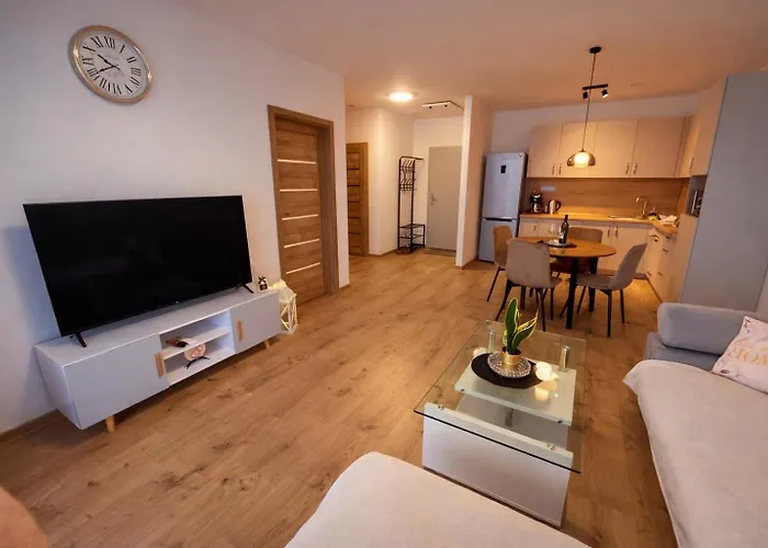 Modern Smart Apartment, Garage & View Lipany