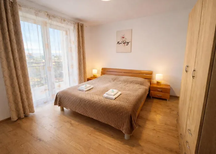 Modern Smart Apartment, Garage & View * Lipany