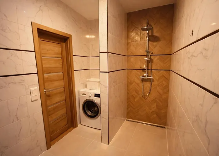 アパート Modern Smart Apartment, Garage & View Lipany