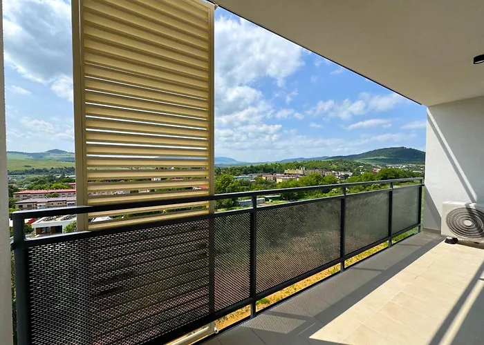 Modern Smart Apartment, Garage & View Διαμέρισμα *